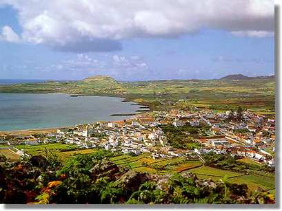 t_praia2.jpg (23601 bytes)